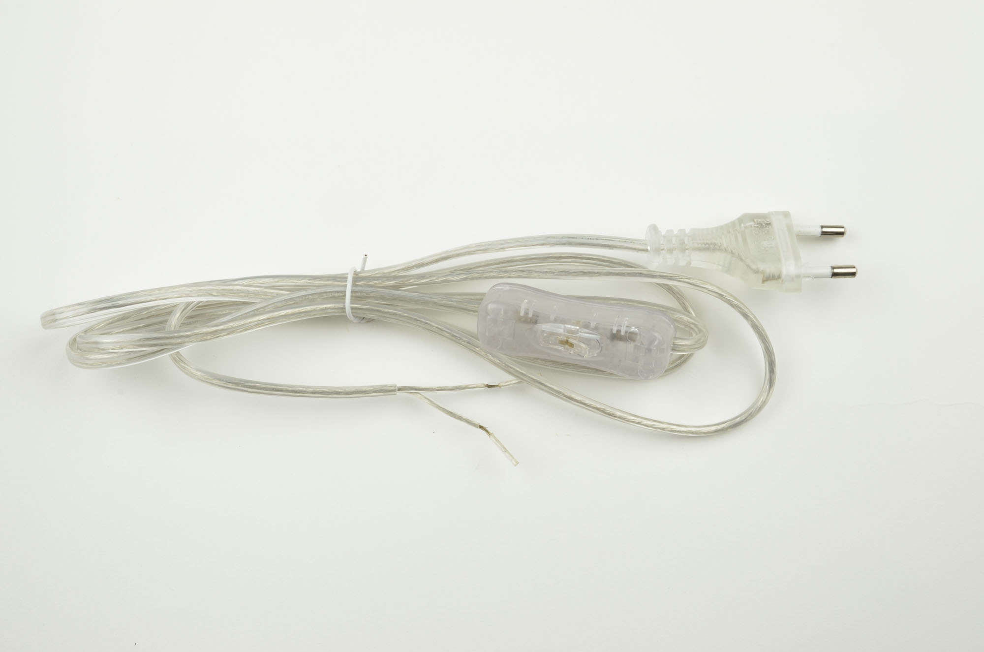 UCX-C11-02A-170 CLEAR Сетевой шнур с вилкой и выключателем. 2А. 500Вт. 1.7м. Прозрачный. ТМ Uniel
