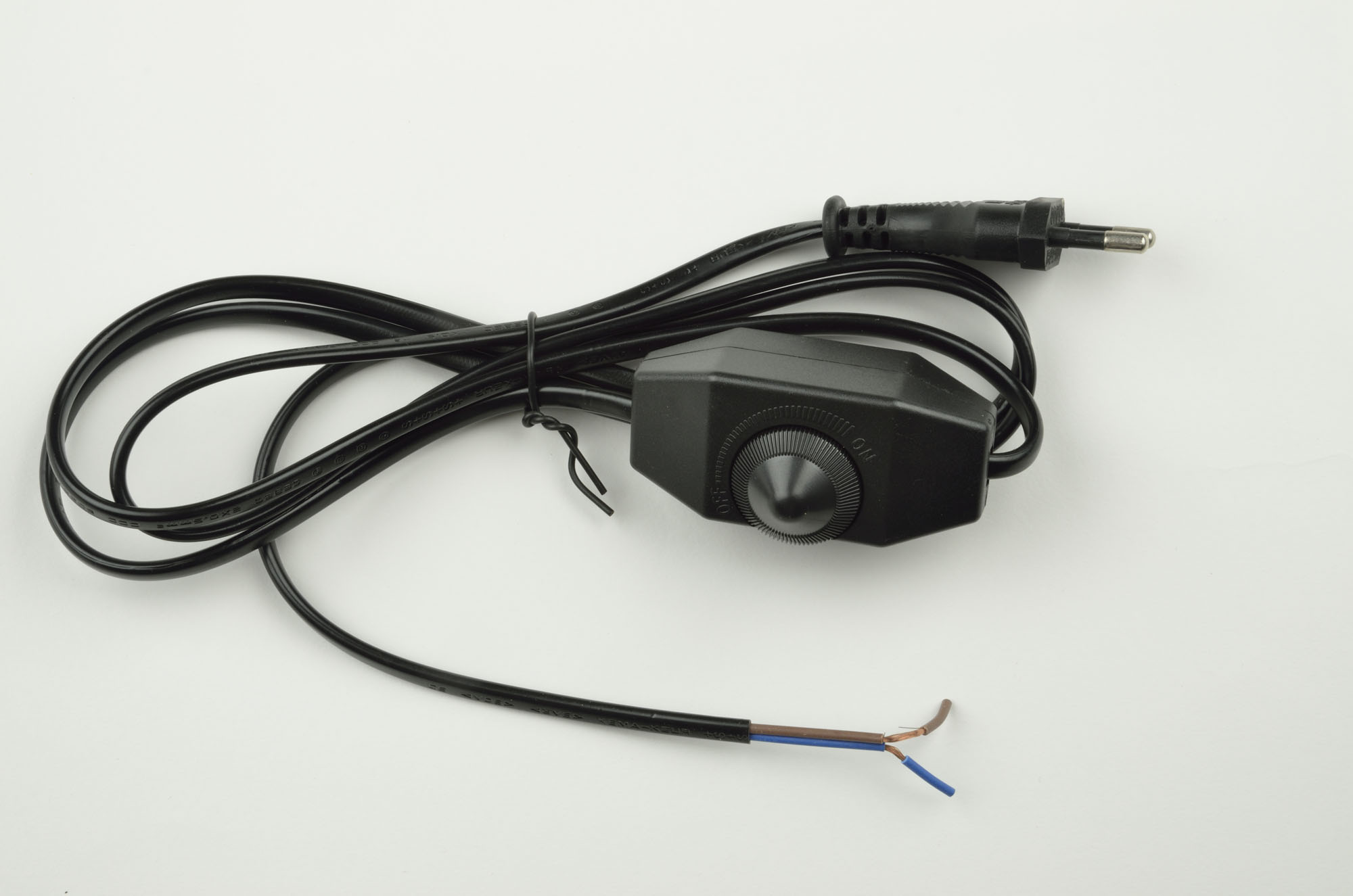 UCX-C30-02A-170 BLACK Сетевой шнур с вилкой и выключателем с диммером. 2А. 500Вт. 1.7м. Черный. ТМ Uniel