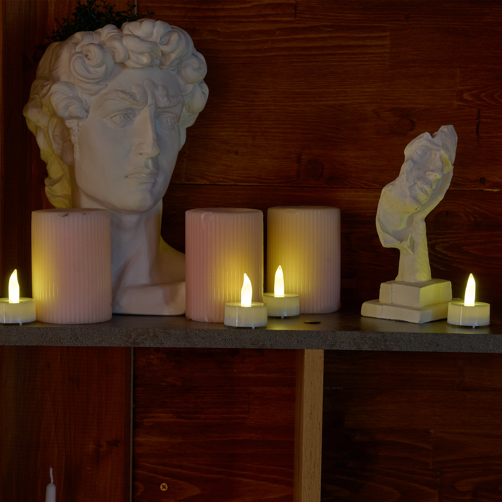 ULD-F070 WARM WHITE TEACANDLE SET4 Фигура светодиодная Свеча-таблетка на батарейках CR2032 в-к. в составе набора из 4 штук. 1 светодиод. Теплый белый свет. TM Uniel