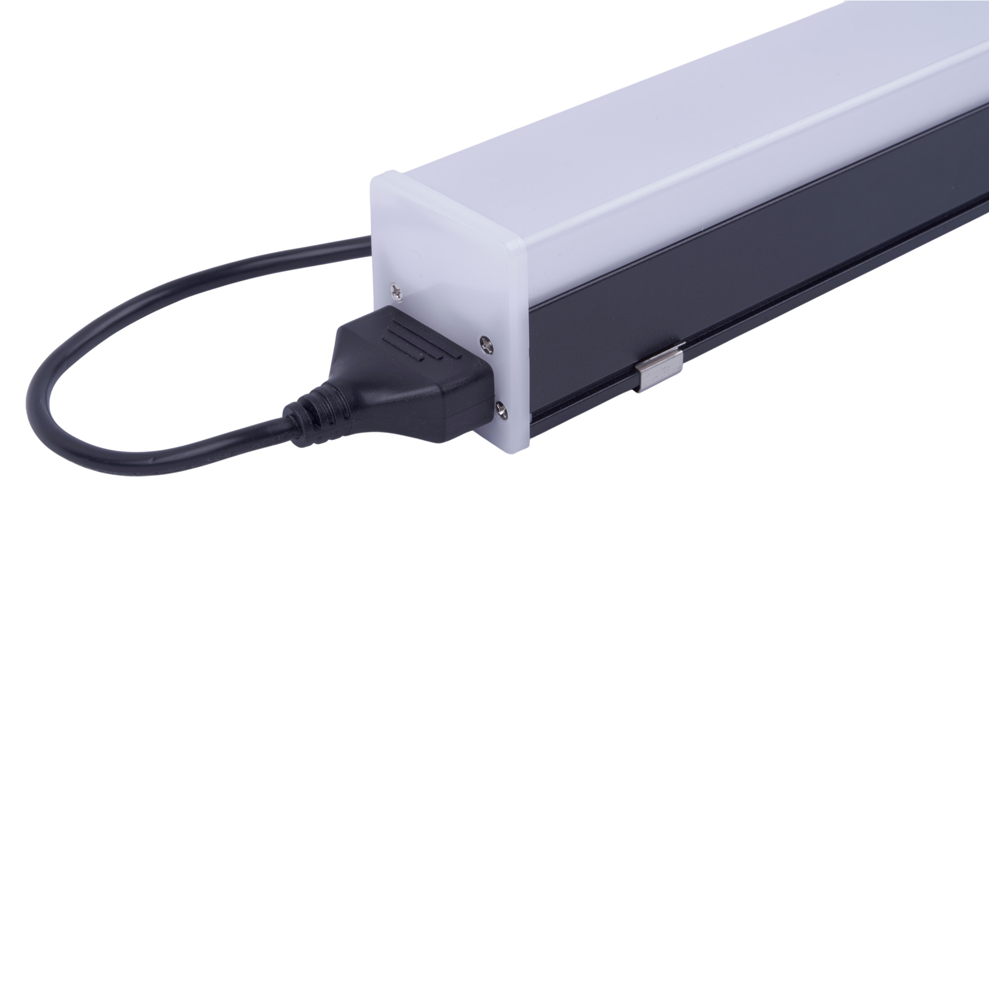 ULO-N10A-20W-6500K-L60 IP40 BLACK Светильник линейный светодиодный подвесной. Прямой. 60см. Белый свет 6500K. 2000Лм. Алюминий. Цвет черный. TM Uniel