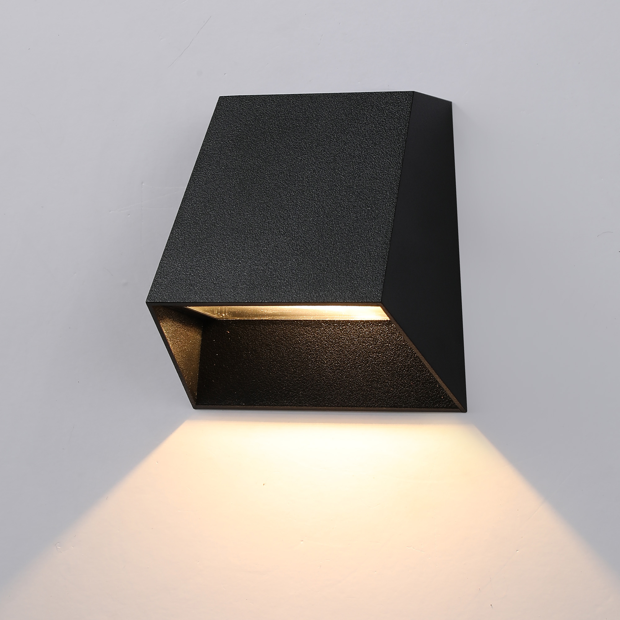 ULU-P34A-5W-4000K IP65 BLACK Светильник светодиодный уличный. Архитектурный накладной. Белый свет 4000K. Корпус черный. TM Uniel